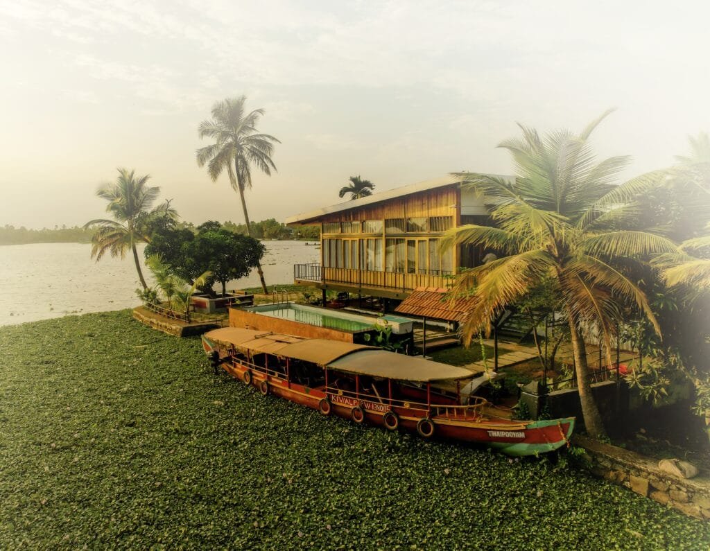 Infinity Pool Resort Kainakary